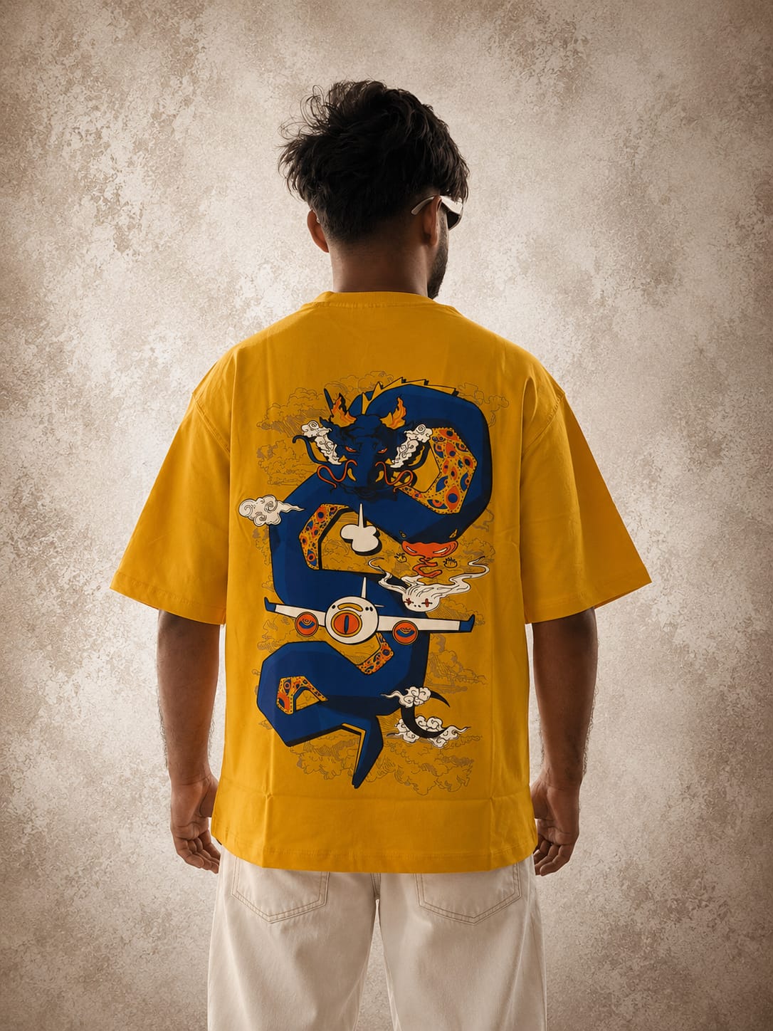 YELLOW GRAPHIC TEE
