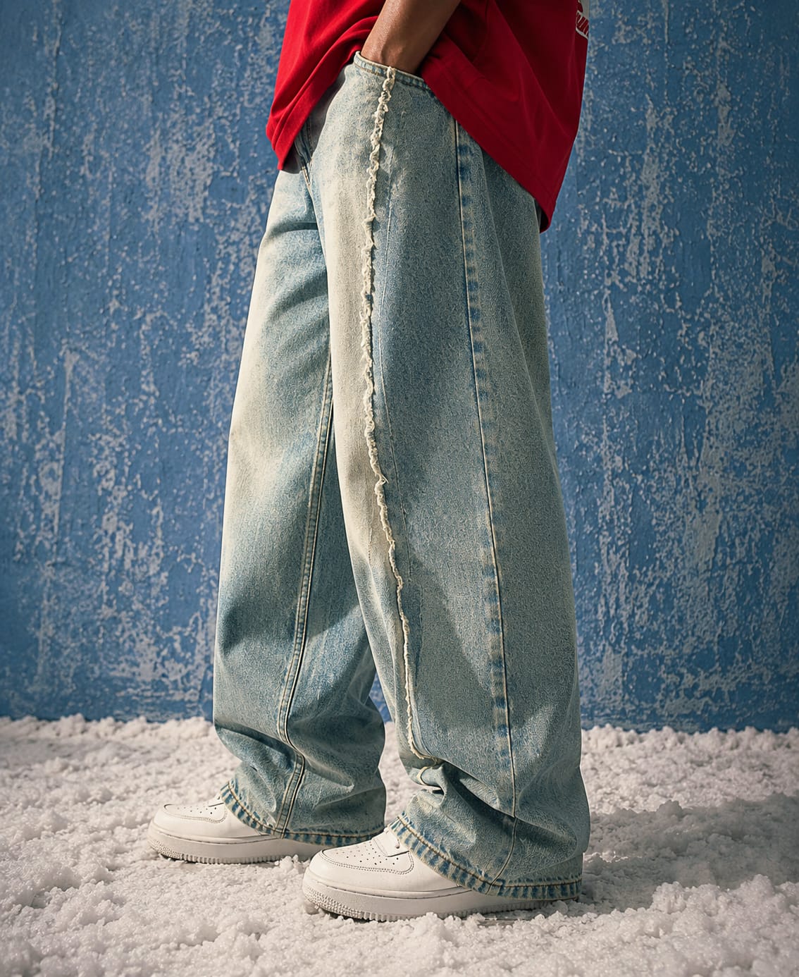 WASHED DENIM BAGGY JEANS