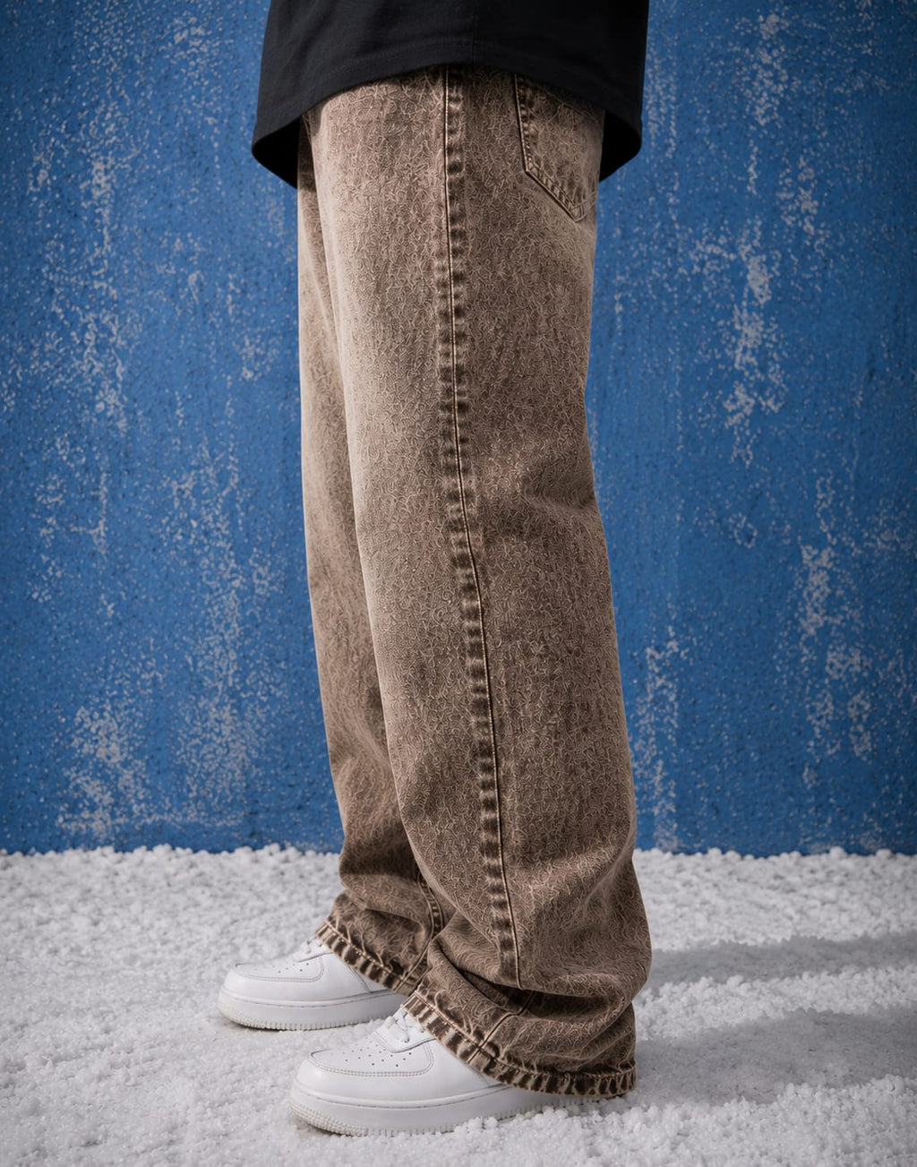 BROWN MOM FIT JEANS